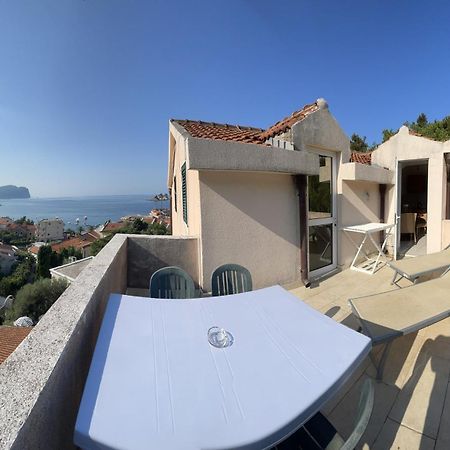 Apartments Mandarina Garden Petrovac Екстер'єр фото