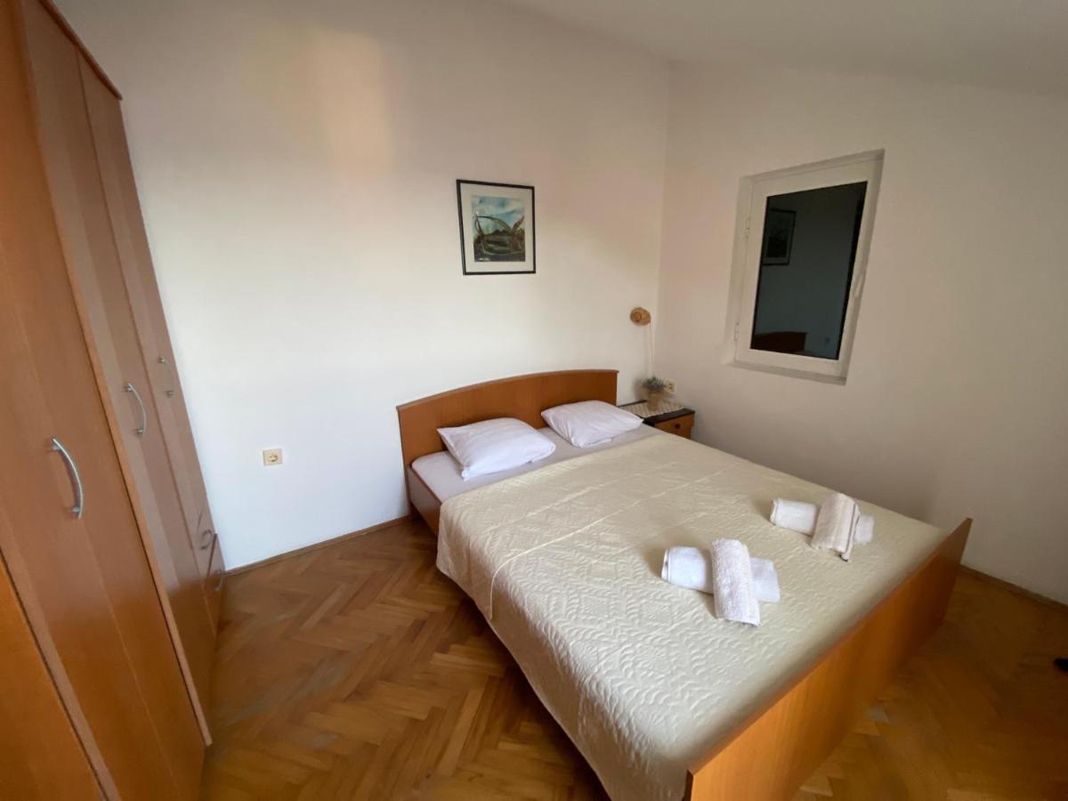 Apartments Mandarina Garden Petrovac Екстер'єр фото