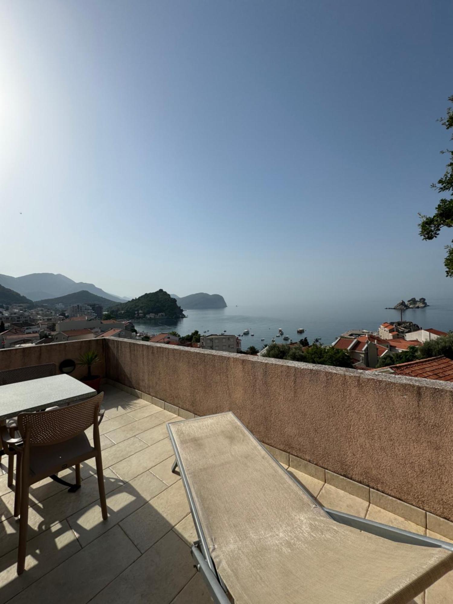 Apartments Mandarina Garden Petrovac Екстер'єр фото