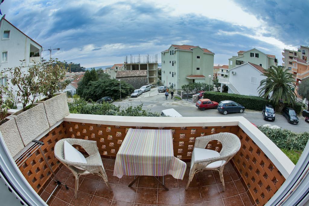 Apartments Mandarina Garden Petrovac Номер фото