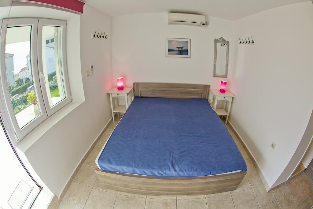Apartments Mandarina Garden Petrovac Номер фото