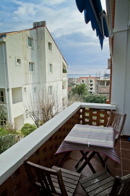 Apartments Mandarina Garden Petrovac Номер фото