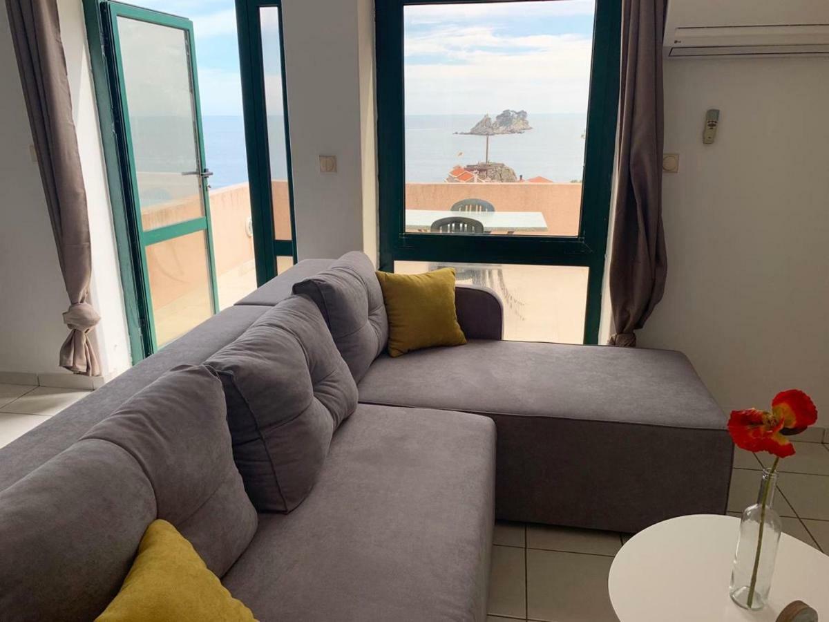 Apartments Mandarina Garden Petrovac Екстер'єр фото
